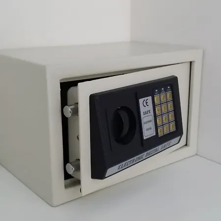 ベッド・アンド・ブレックファスト Piccolotel ローマ