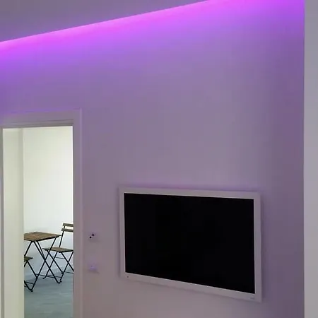 לינה וארוחת בוקר Piccolotel