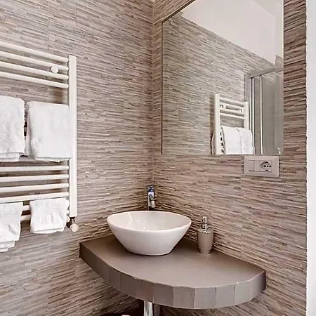 Bed and breakfast Piccolotel 4*